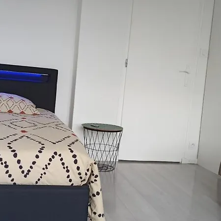 Apartment M & L